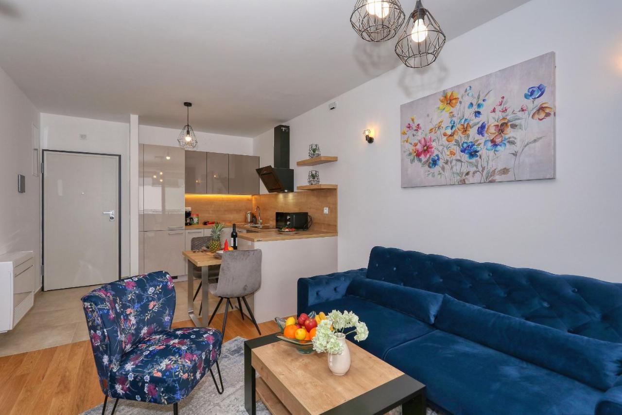 Apartments Luna With Free Parking Zadar Eksteriør billede