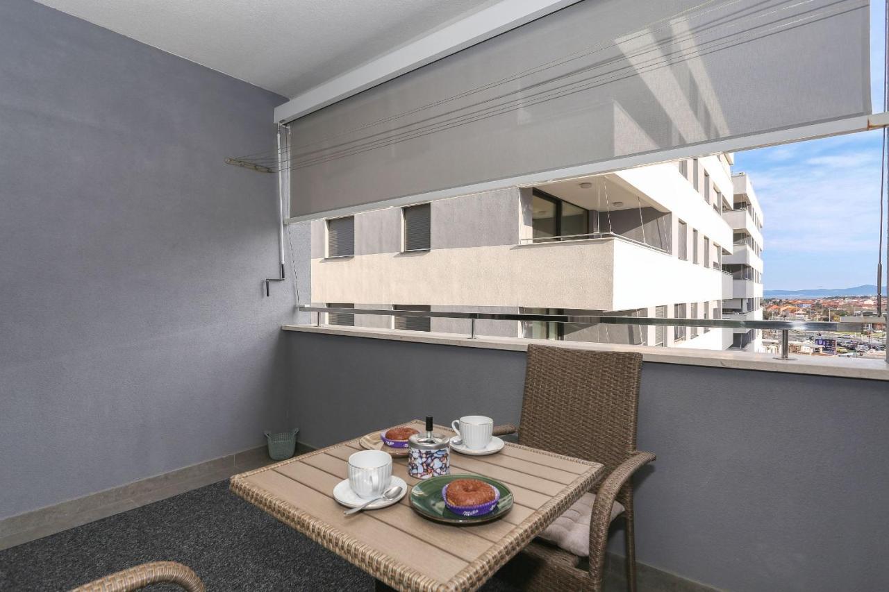 Apartments Luna With Free Parking Zadar Eksteriør billede